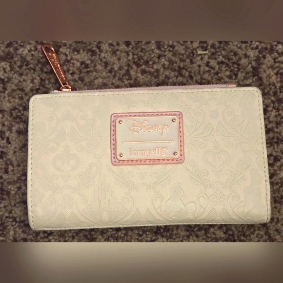 Loungefly Disney Princess Damask Debossed Wallet - Picture 1 of 5
